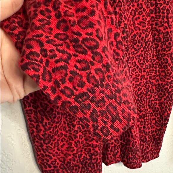 Ann Taylor Red Cheetah Animal Print Cardigan Sweater Silk Cashmere Medium Fall - Picture 4 of 8